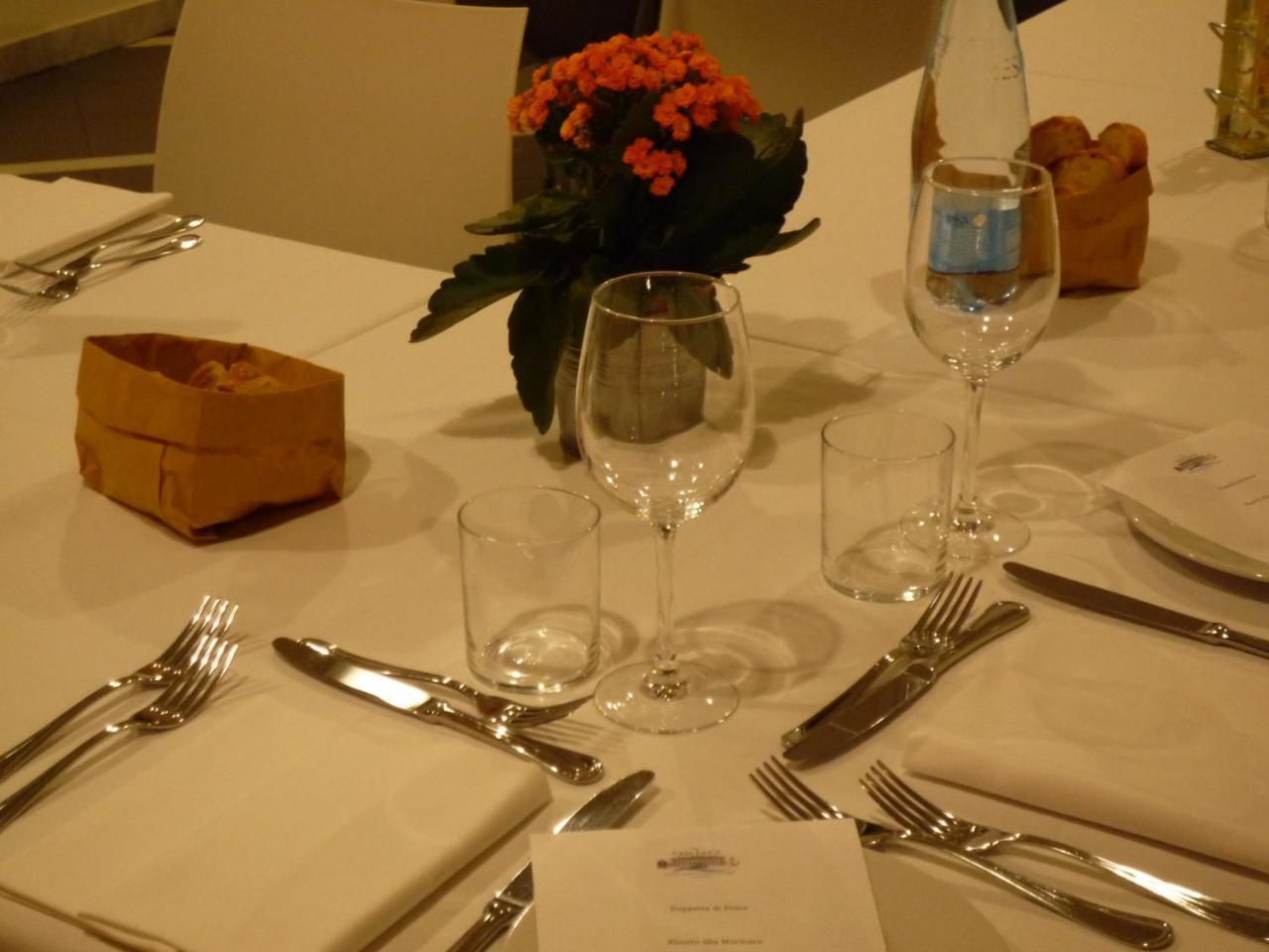 Casa F.A.C.I Hotel Marina di Massa Ngoại thất bức ảnh